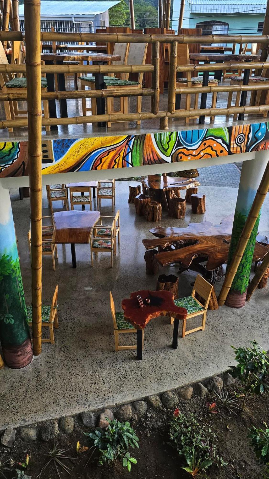 Bonding Coffee Roaster Cafe & Hotel Quepos Esterno foto