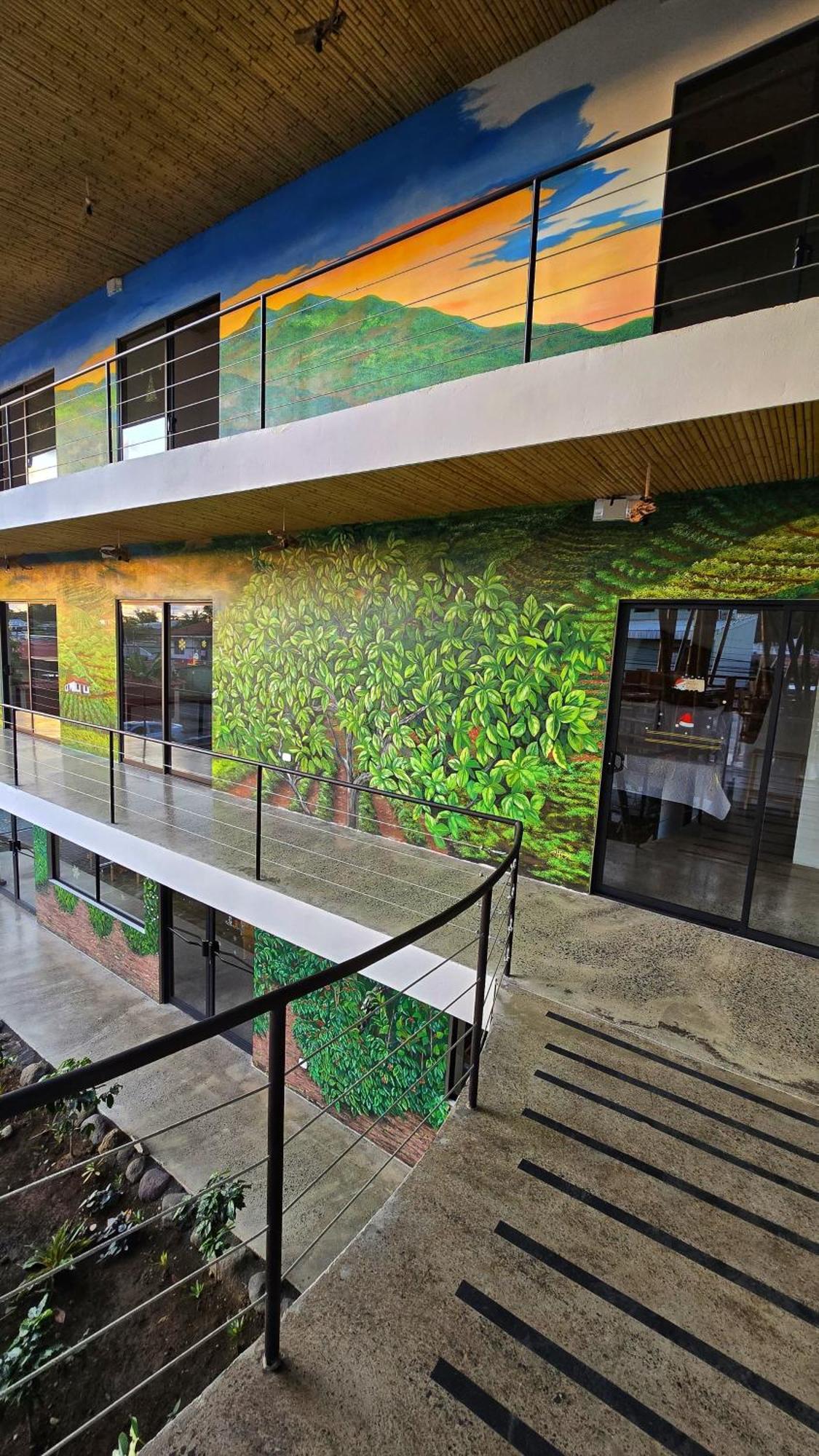 Bonding Coffee Roaster Cafe & Hotel Quepos Esterno foto