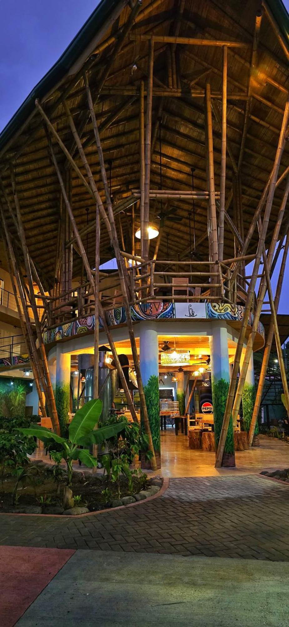 Bonding Coffee Roaster Cafe & Hotel Quepos Esterno foto